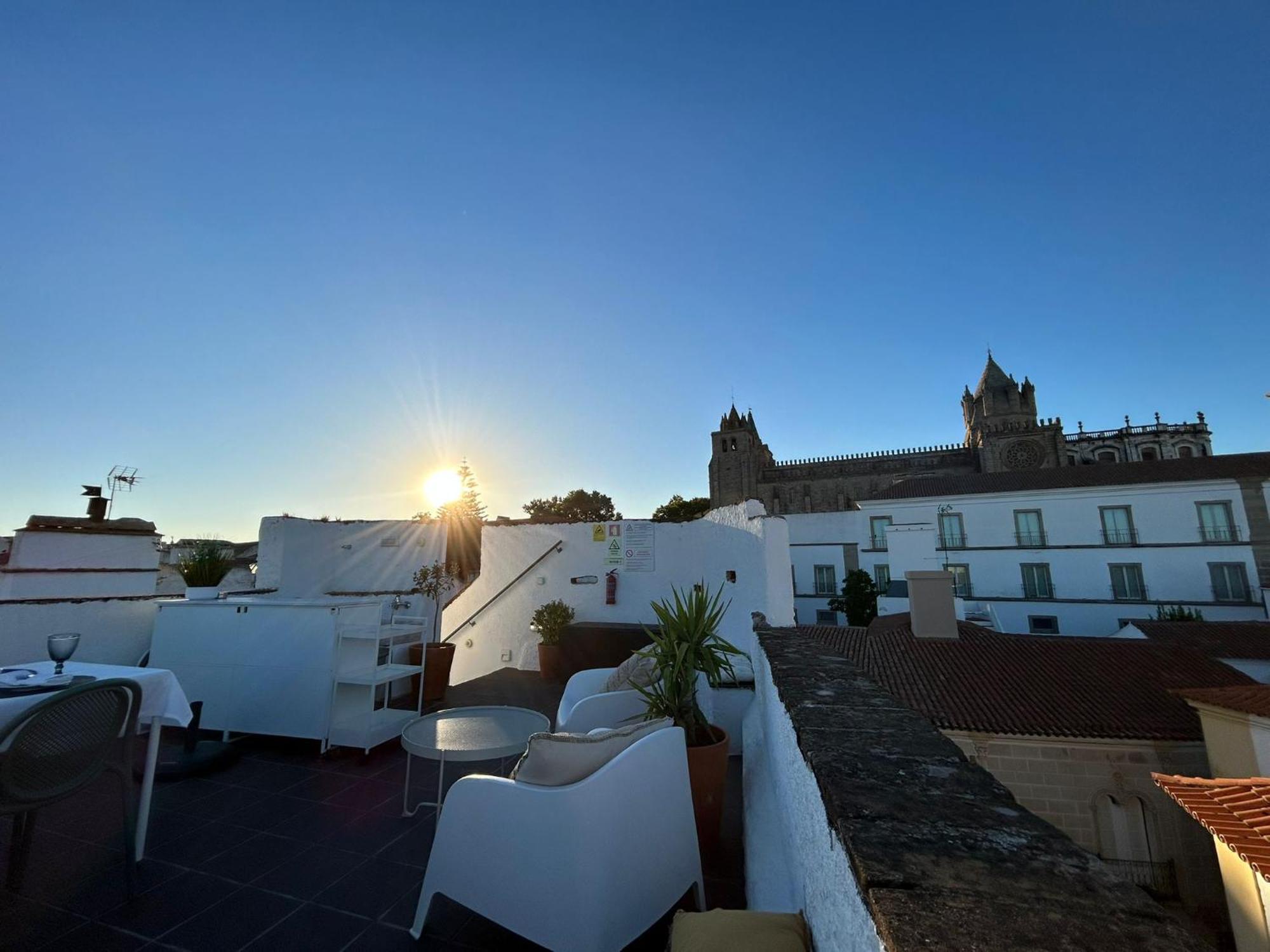 Casa Soure Suites And Apartments Évora Exteriör bild